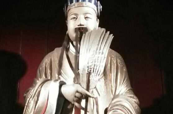 《三国演义》中刘备“三顾茅庐”的故事，在历史上有多少真实性？