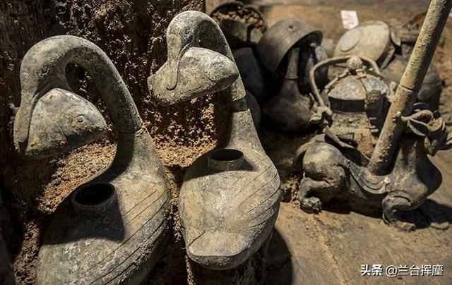 练春海丨考古怎么就成盗墓了？