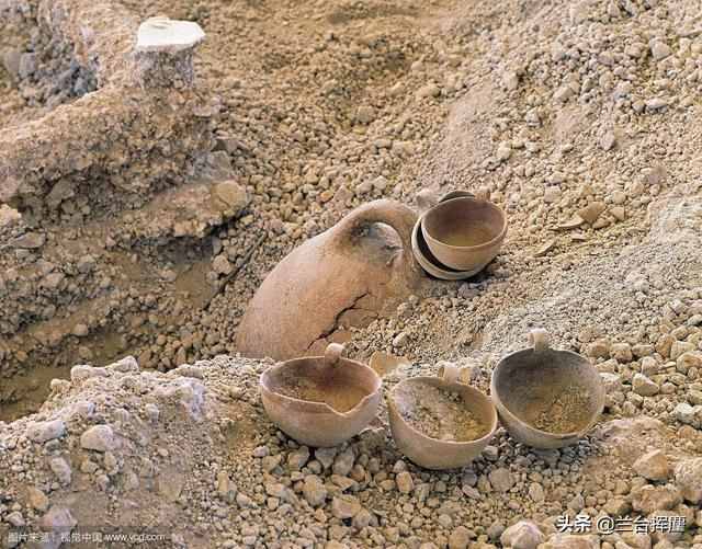 练春海丨考古怎么就成盗墓了？