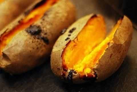 微波炉烤红薯的正确做法，烤出来超级香！