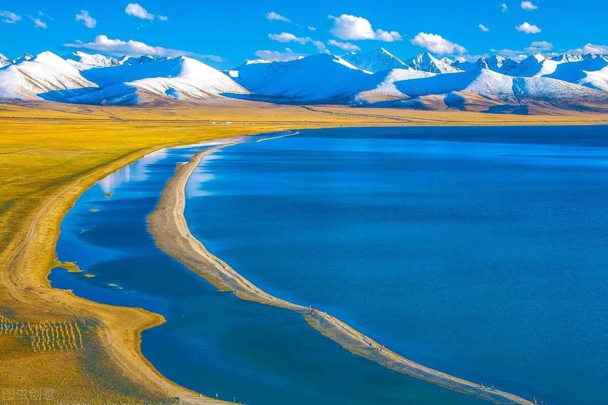 “走进西藏”——纳木错湖，3米厚的冰层，一夜冻成，又一夜化开
