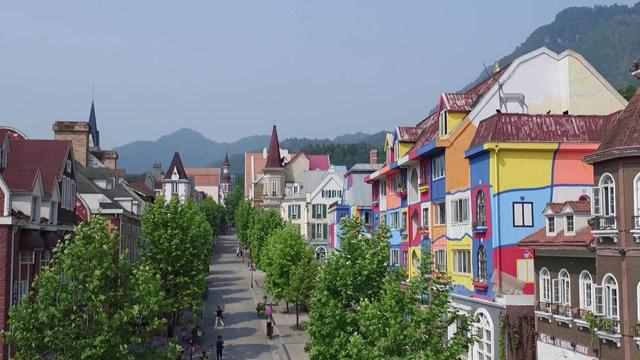 四川最具有特色的旅游小镇，成都春游必去景点在哪里
