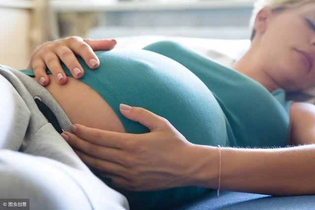 孕妇在孕中期睡不着，多半是这些原因造成的，8种方法让你睡好觉