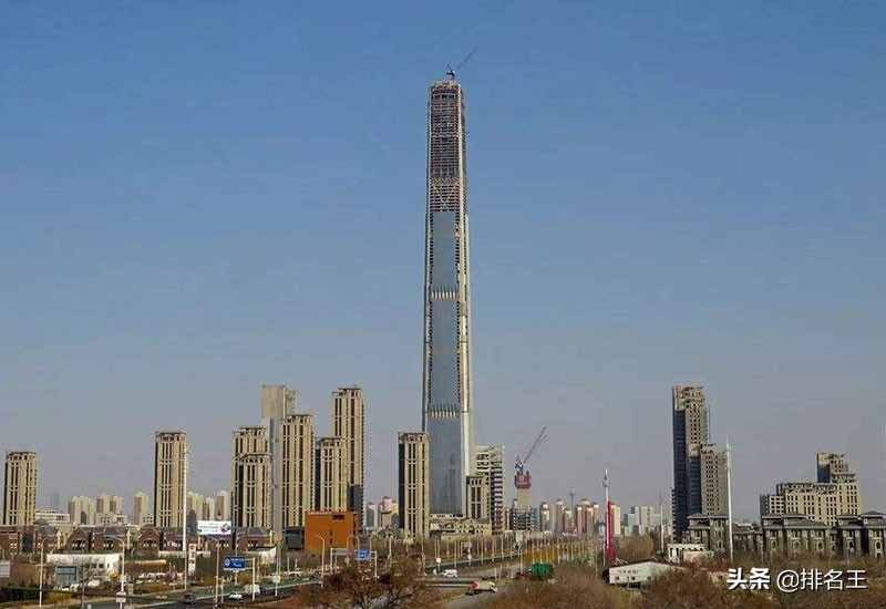 盘点全球十大摩天大楼，第一名高达1350米
