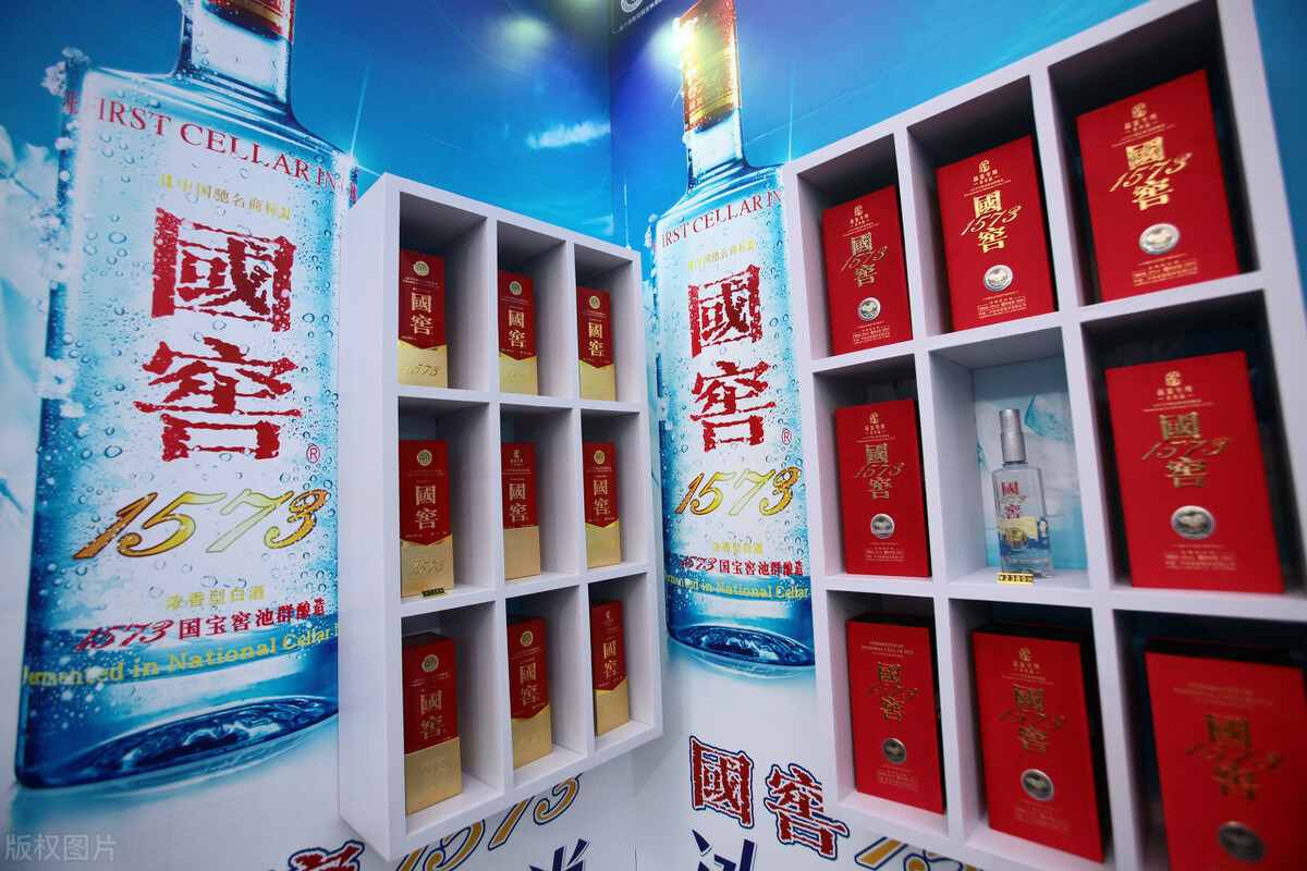 中国高端白酒价格排行榜，看看你喝得起吗？