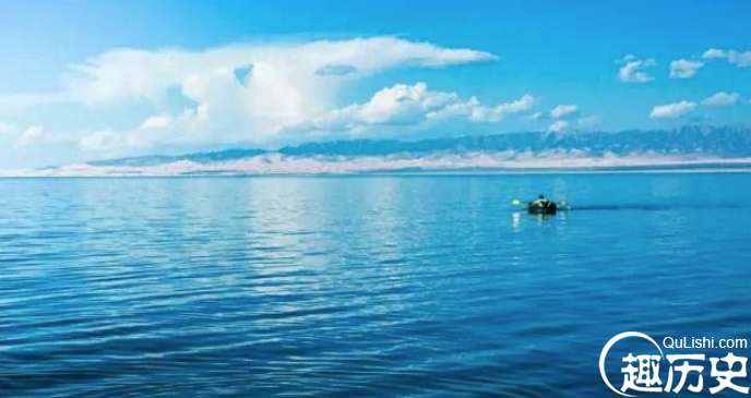 我国最大的咸水湖是青海湖，面积有4583平方公里