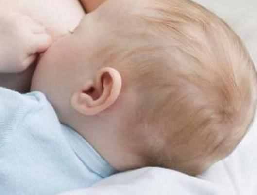 新生儿湿疹的原因及正确处理方法，建议新手父母收藏