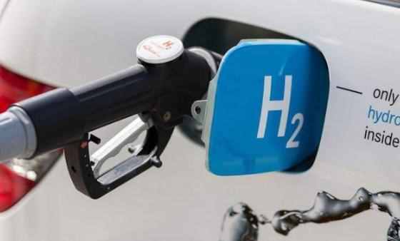 加氢三分钟续航超1000km，国产第一款氢能汽车终于来了