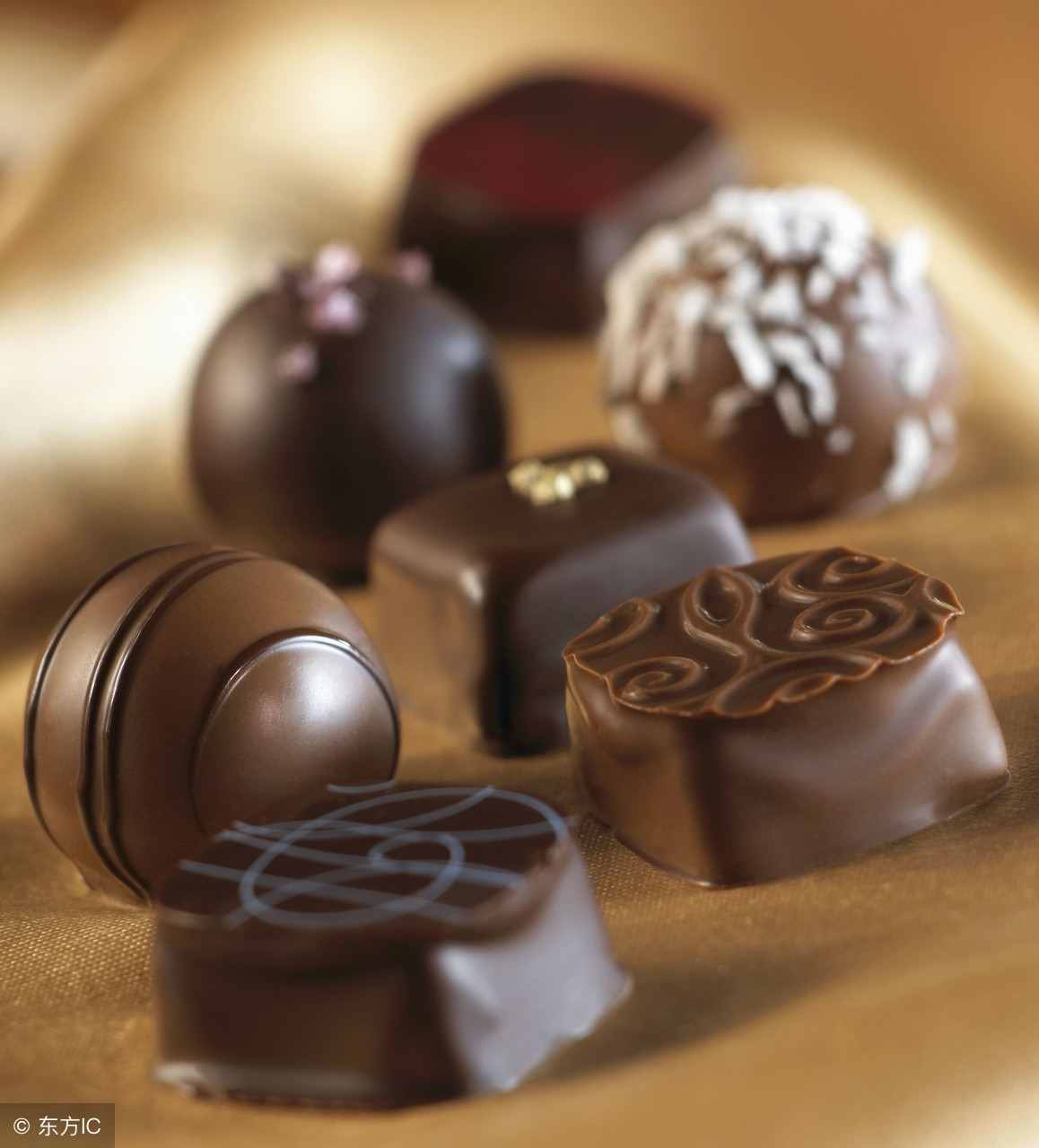 不同类型的巧克力代表的寓意也不同