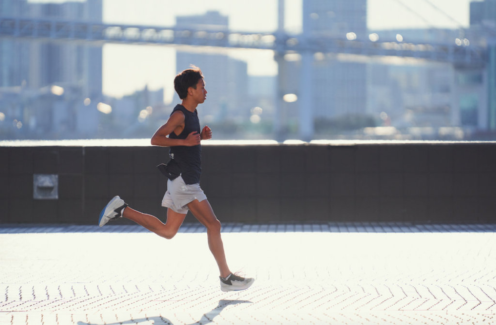 跑步时呼吸方式_长跑的正确呼吸方式_跑步的正确呼吸方式