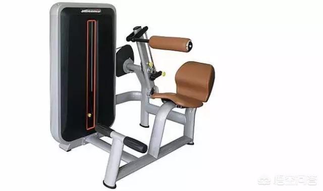 星博健身房跑步机怎么用:健身房器材使用图解教程？