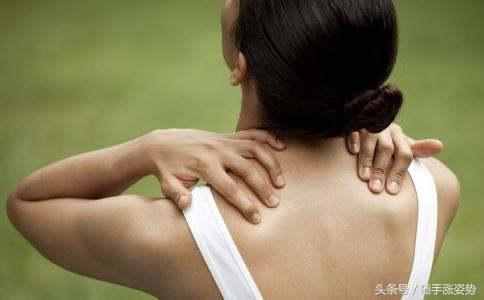 左肩膀疼和右肩膀疼都代表什么呢，要慎重对待