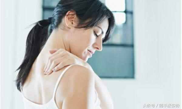 左肩膀疼和右肩膀疼都代表什么呢，要慎重对待