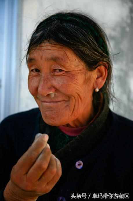 西藏的鼻烟，和我们平常吸的烟有什么区别？