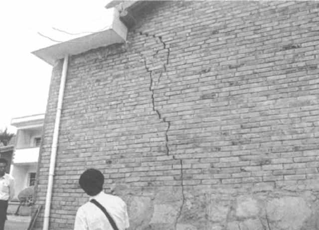 一个6级地震会造成什么样的震害？