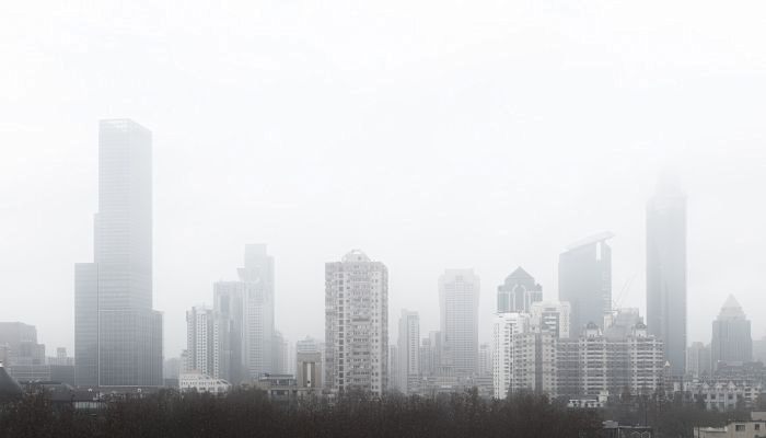 郑州今日天气以晴为主最高气温6℃ 雾霾天防护攻略