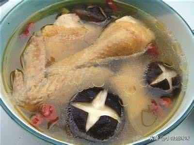为什么广东人都喜欢煲汤？教你两个炖汤的做法