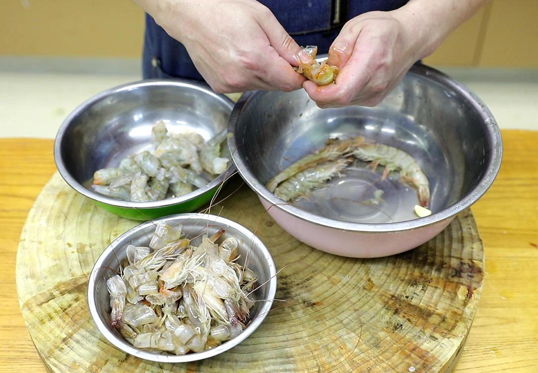 大虾的做法(大虾怎么做最好吃？)