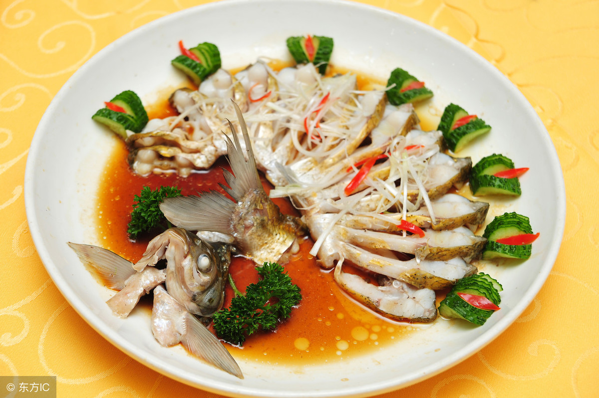 家庭清蒸鱼的做法大全 健康蒸出来，10款美味蒸鱼在家做名厨