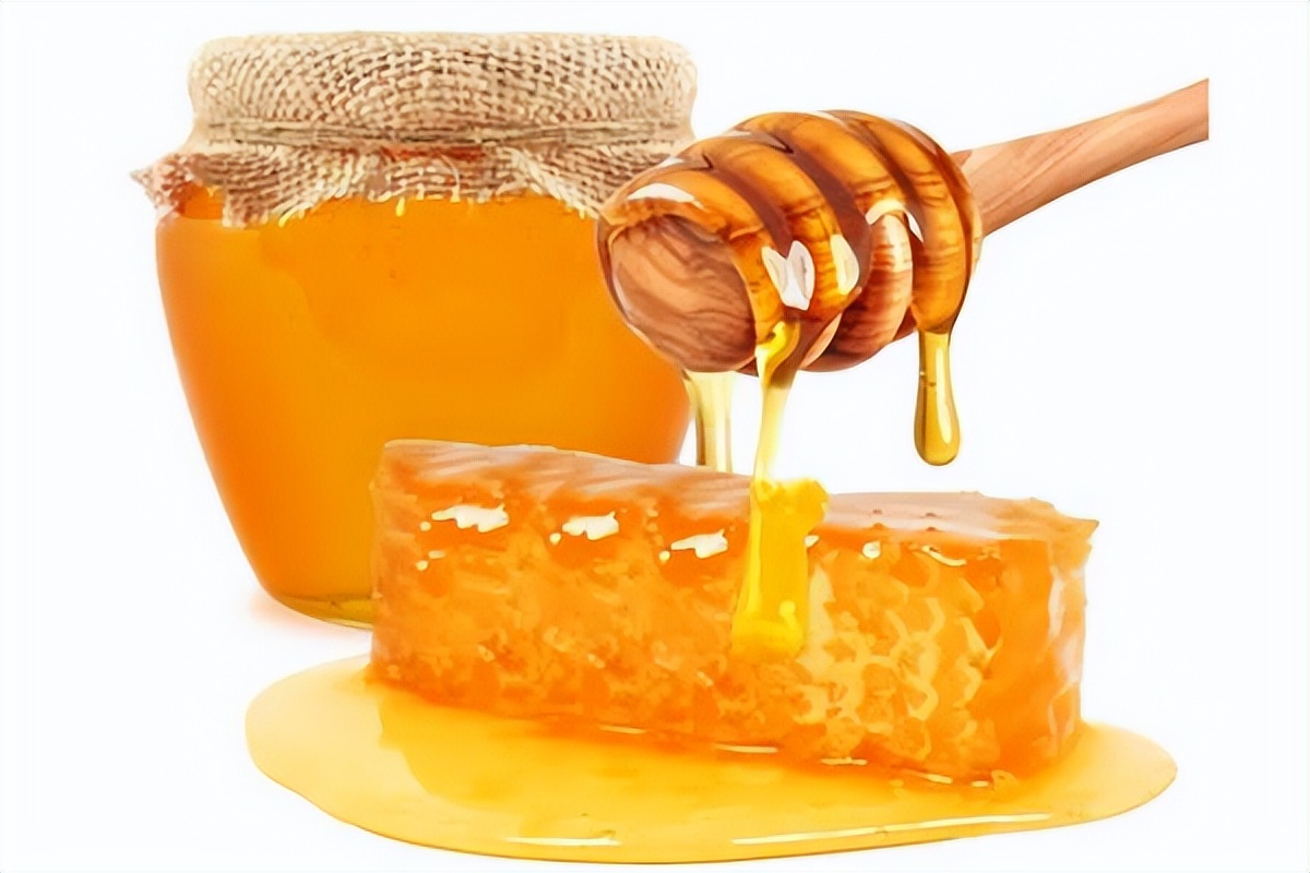 吃蜂蜜有什么好处和功效（冬天吃蜂蜜有什么作用与功效？一堆好处等你发掘！）