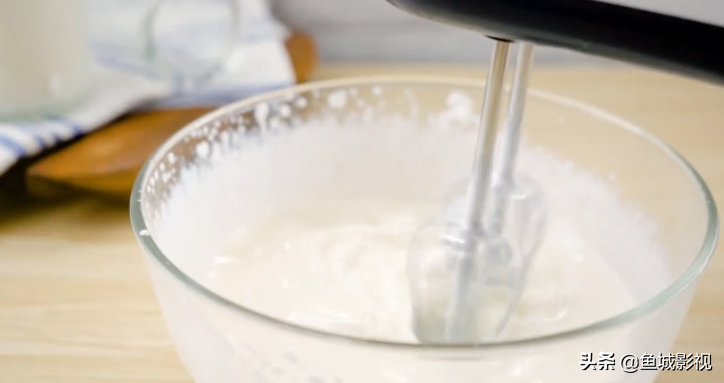 奶油的制作方法纯牛奶（如何把牛奶制成奶油）