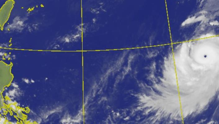 2023年第15号台风最新高清卫星云图分析：“布拉万”台风眼清晰