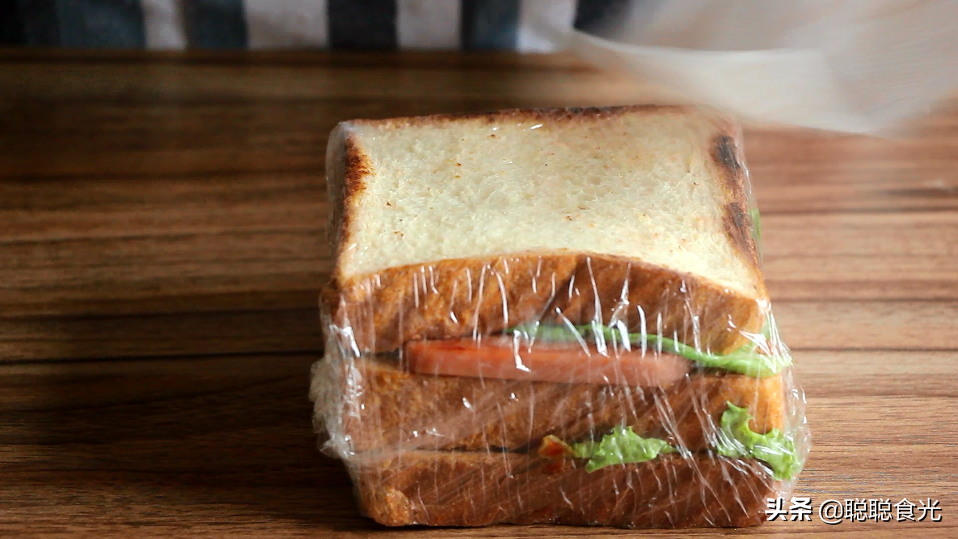 怎么自制三明治？很多人不知道还买着吃