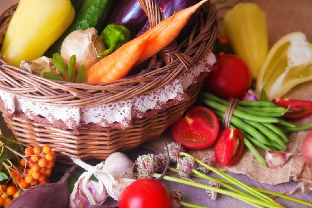 餐桌“顶流”的有机食品是什么意思，真的更有营养吗？