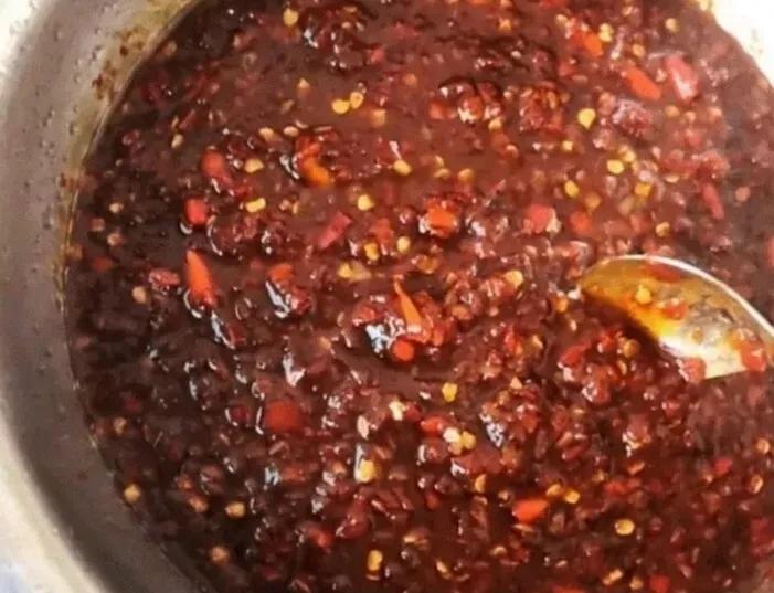 自制辣椒酱的家常做法大全 八种自制辣椒酱的做法，拌空气都好吃