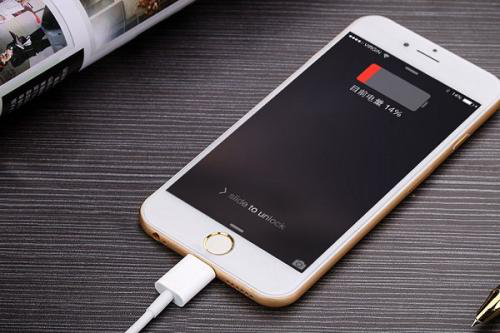苹果4s耗电快吗 带你盘点iPhone手机电池续航曾遭遇哪些困境